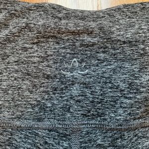 High rise Beyond Yoga Leggings